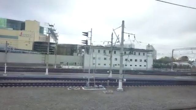 Поезд №21, сообщением Мурманск -С.-Петербург, прибывает на Ладожский вокзал,9.10.2022г.!! смотреть онлайн