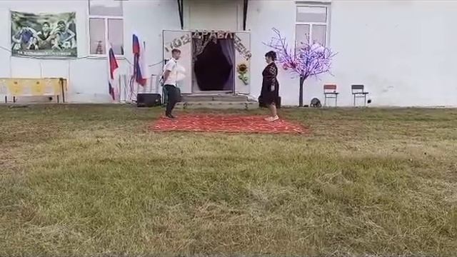 Медленный танец смотреть онлайн