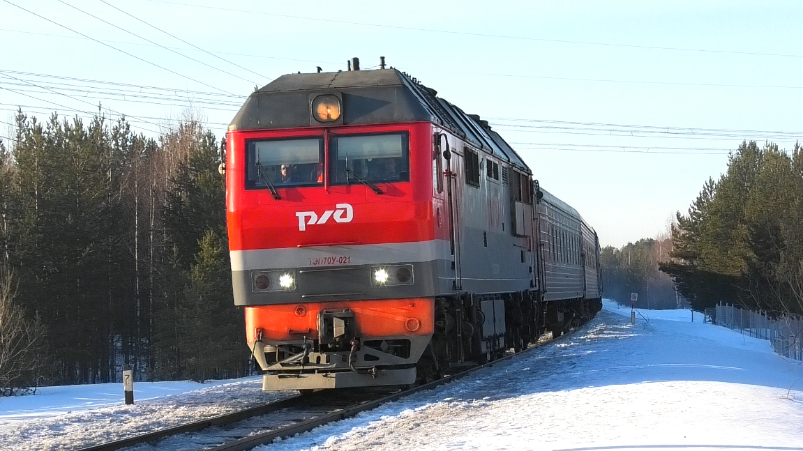 Поезд 148 астрахань. Железные дороги ХМАО. Поезд Астрахань Нижневартовск. Поезд 148 Астрахань Нижневартовск. Железная дорога Астрахань Нижневартовск.