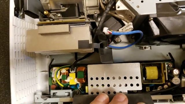 Optoma HD20 Projector Cleaning смотреть онлайн