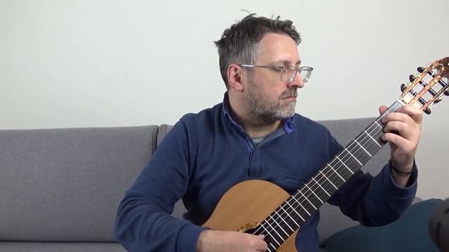 Turkowiak double-top classical guitar #497 sound sample смотреть онлайн