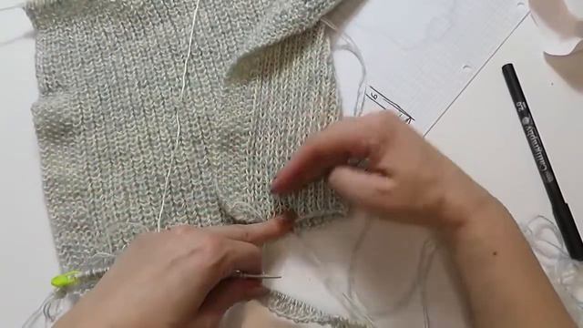 ОЧЕНЬ СТИЛЬНЫЙ ЖИЛЕТ СПИЦАМИ