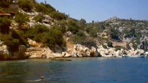 Турция - на яхте, проезжаем остановку богатых яхт для отдыха