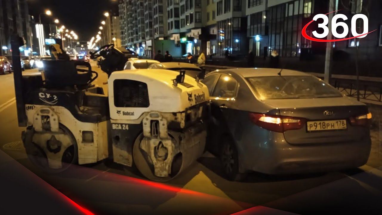 Напился, сел за руль катка и врезался в авто