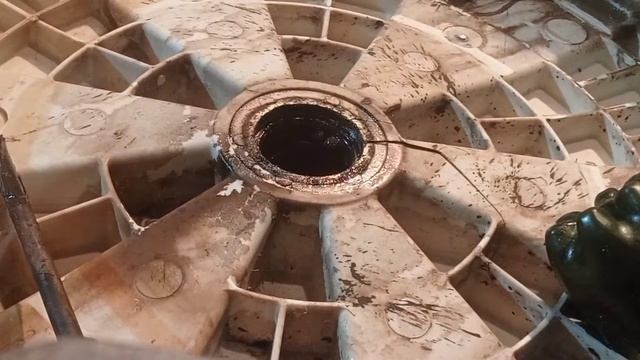 Замена подшипников стиральной машины ARISTON с неразборным баком. смотреть онлайн