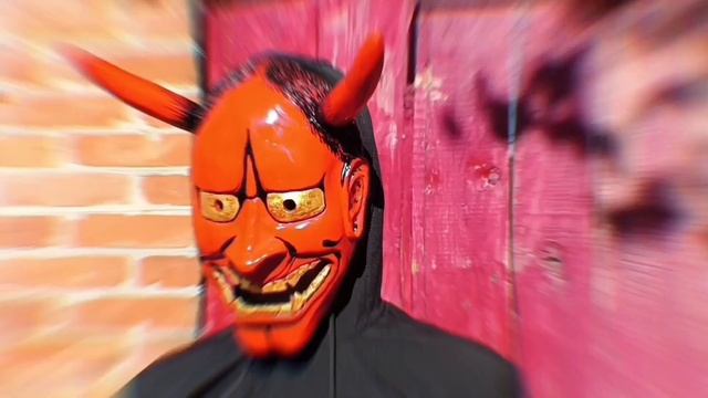 НОВАЯ КОЛЛЕКЦИЯ МАСОК ПАПЬЕ-МАШЕ-Ночь в лесу на ХЭЛЛОУИН!Продержаться до рассвета и остаться в ЖИВЫ смотреть онлайн