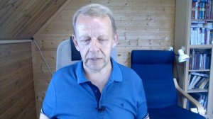 "Если вы перейдете на узковысокие улья на 6 рамок,то и у вас мед будет". Какой улей лучше для мёда?
