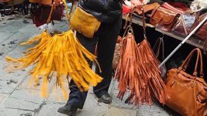ИТАЛЬЯНСКИЕ СУМКИ ИЗ ФЛОРЕНЦИИ/ВИТАЖНЫЕ МОДНЫЕ СУМКИ/ЗИМА 2022/МОДА/ITALY/BAGS/FASHION/FLORENCE