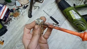 В ЭТИХ РАДИОДЕТАЛЯХ СЕРЕБРО 999.9