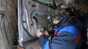 Замена замка водительской двери Qashqai J10.
