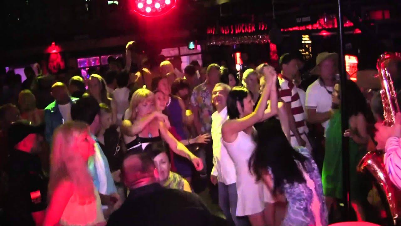 Syntheticsax & Dj Sandr - Sail & Fun Trophy 2013 (Live from Dave Jones Club Marmaris)