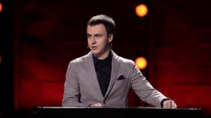 Комика Ивана Абрамова критикуют за готовность разлюбить потолстевшую жену.