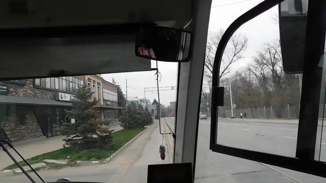 Ростовский трамвай на 14 линии. Март 2023г смотреть онлайн