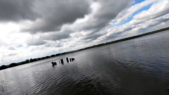 ВОБЛЕР НА ОКУНЯ ЛЕТОМ. РЫБАЛКА НА СПИННИНГ. РЫБАЛКА ЛЕТОМ 2022. ОКУНЬ НА СПИННИНГ ЛЕТОМ. ОКУНЬ 2022 смотреть онлайн