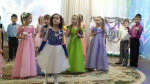 Аня Воронина- Белый снег окутал город..