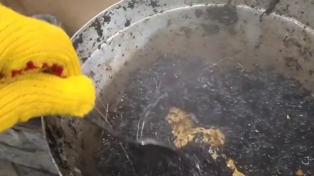 Как перетопить воск. Самый простой способ! Перетопка Воска Соковаркой