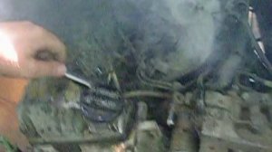 Пробита прокладка ГБЦ Мерседеса с 601 двигателем