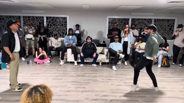 Myxo vs Astro (Whose the Freshest? Popping - Top 8) смотреть онлайн