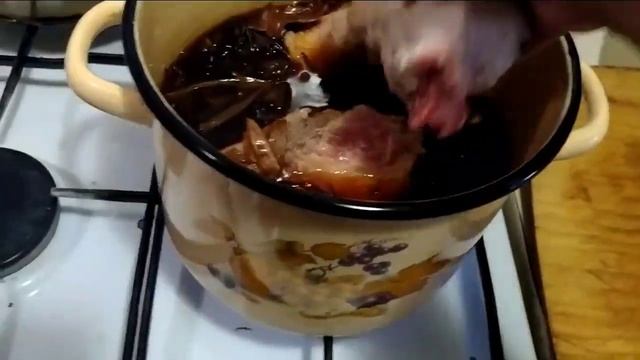 Варим сало в луковой шелухе. смотреть онлайн
