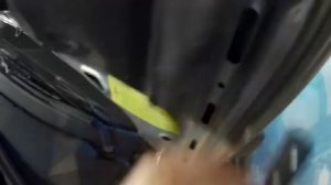 Газовые упоры капота Шевроле Нива