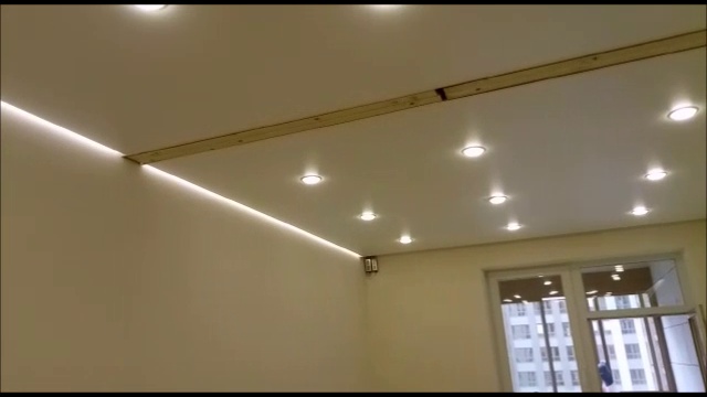 Парящий натяжной потолок  Https://studia-potolkov.ru/paryaschie-potolki.html