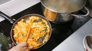 Лёгкий куриный супчик с оливками. Простой домашний рецепт.