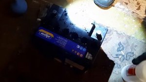 ЗАМЕНА ЭЛЕКТРОЛИТА В АККУМУЛЯТОРЕ (Replacement battery electrolyte )