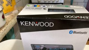 Магнитола Kenwood KMM BT 305