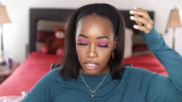 ? OMG! FRESH PRESS! THROW ON THIS YAKI BOB HEADBAND WIG AND GO SIS! MARY K. BELLA ft. @MyFirstWig смотреть онлайн