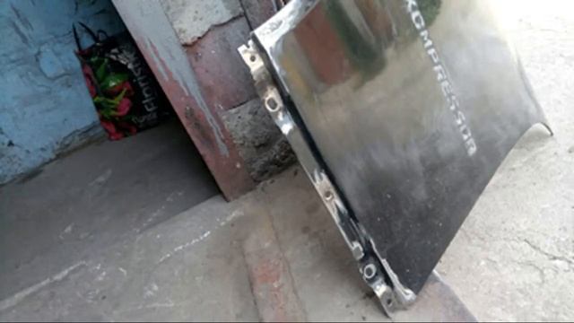 Гаражная покраска  мерседес SLK компресор. смотреть онлайн