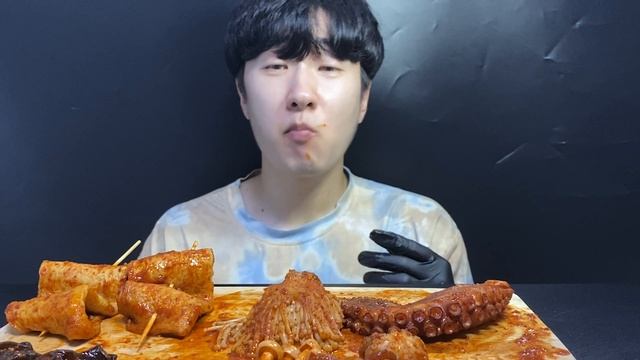 SPICY SEAFOOD,SPICY MUSHROOM, SPICY OCTOPUS, SPICY FISH CAKE MUKBANG ASMR 해산물 문어 쭈구미 버섯