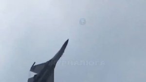 Пилоты F-35 вернулись седыми! Неожиданный перехват российскими Су-35 aмepикaнcких «невидимок»
