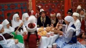 БАБУШКА НЕМКА НА ЧИСТО КАЗАХСКОМ ЯЗЫКЕ ШОКИРОВАЛА КАЗАХОВ ПРО КАЗАХОВ