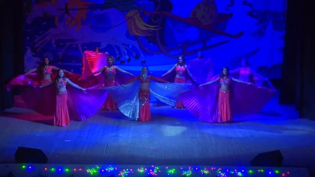 Bellydance шоу груп  танец   «ИЗИС»танец с крыльями СтудияСОЗВЕЗДИЕ инд  и вост  танца