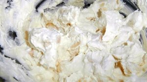 Творожная запеканка с грушей и зефиром