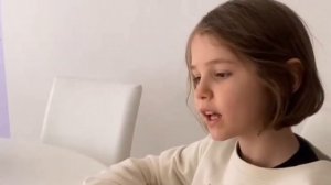 Новая ПЕСНЯ Мисс Кети поёт песню Miss Katy sing a song