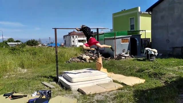 Я выучил 540° с одной руки. смотреть онлайн