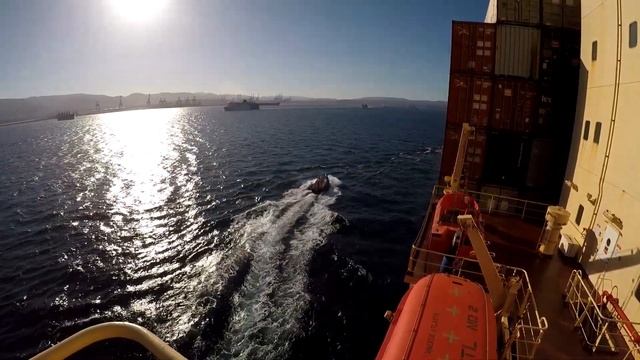 Container Ship Vlog (Rock of Gibraltar) смотреть онлайн