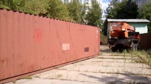 Перемещение 40-футового контейнера волоком.