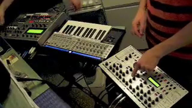 12 sec of silence (Jurgen Frost f. Sh) - Pozitron смотреть онлайн