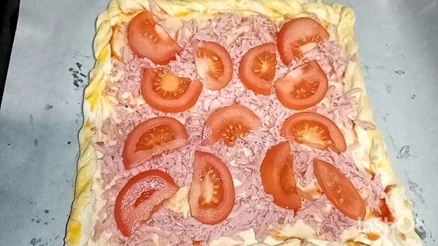 Простая быстрая вкусная ПИЦЦА из СЛОЁНОГО ТЕСТА готовим дома.