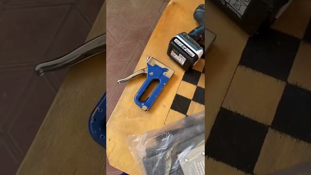 Навес от Дождя, Рестоврация. смотреть онлайн