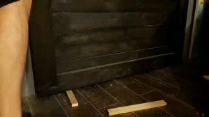 Дверь с амбарным механизмом своими руками