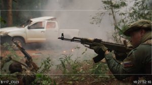 ЧВК. ВЗРЫВ АВТОМОБИЛЯ. РАЗБОРКИ В ДЖУНГЛЯХ.