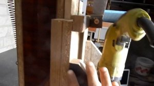 Стойка для дрели своими руками или сверлильный станок