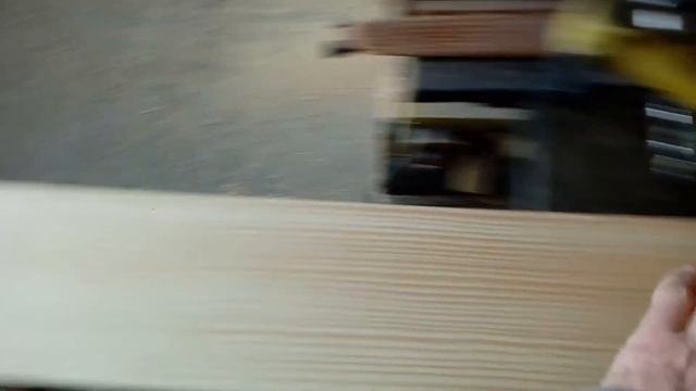 Изготовление деревянных дверей. 4-я часть (обрезка заготовок и сверление пазов) смотреть онлайн