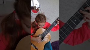 В.Козлов "Медуза с острова Эльба" Исполняет Марианна Алексеева,  8 лет