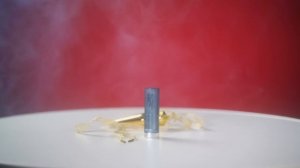 Эксперты угадывают дешёвая или дорогая косметика | Ты модель или подделка