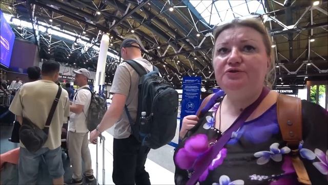 Сюрприз! Встреча с @OksanaLoveSun в аэропорту Шереметьево! Нас узнали, зрительница из Америки. смотреть онлайн