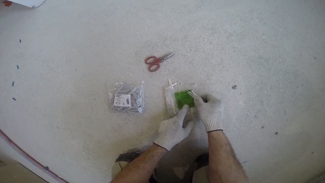 Дюбель-хомуты. Как выбрать? Нейлон / Полиамид ? смотреть онлайн